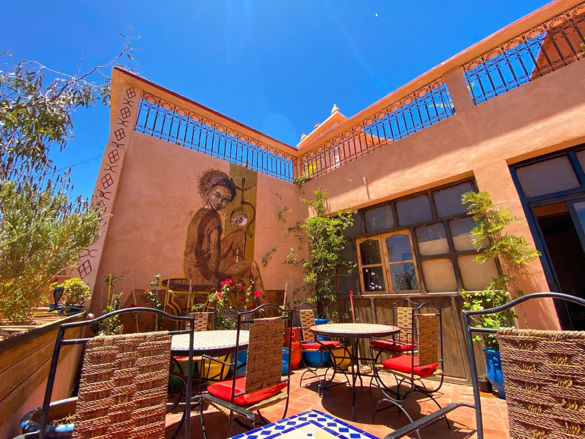 Ayouze Auberge 아이트벤하두 외부 사진